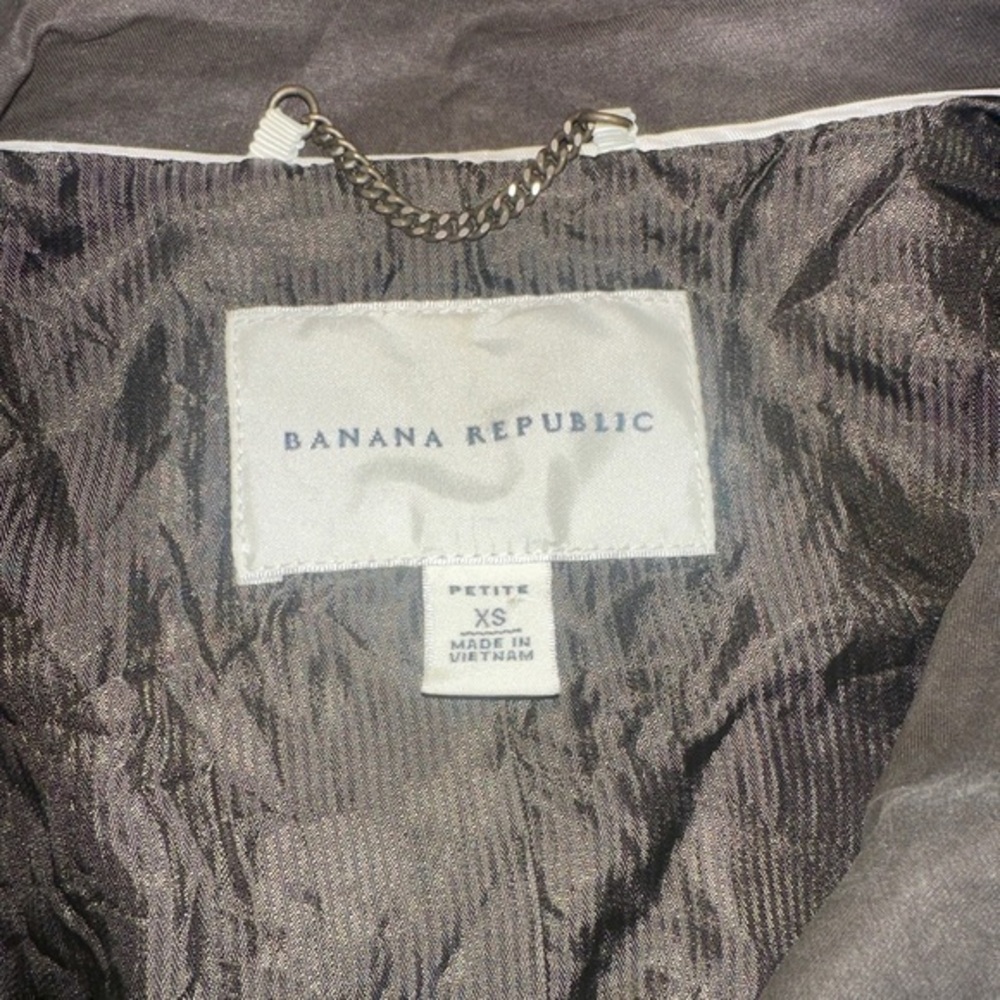 Womens Banana Republic Waxed‎ Cotton Jacket sz Medium Military Green Ruffle trim